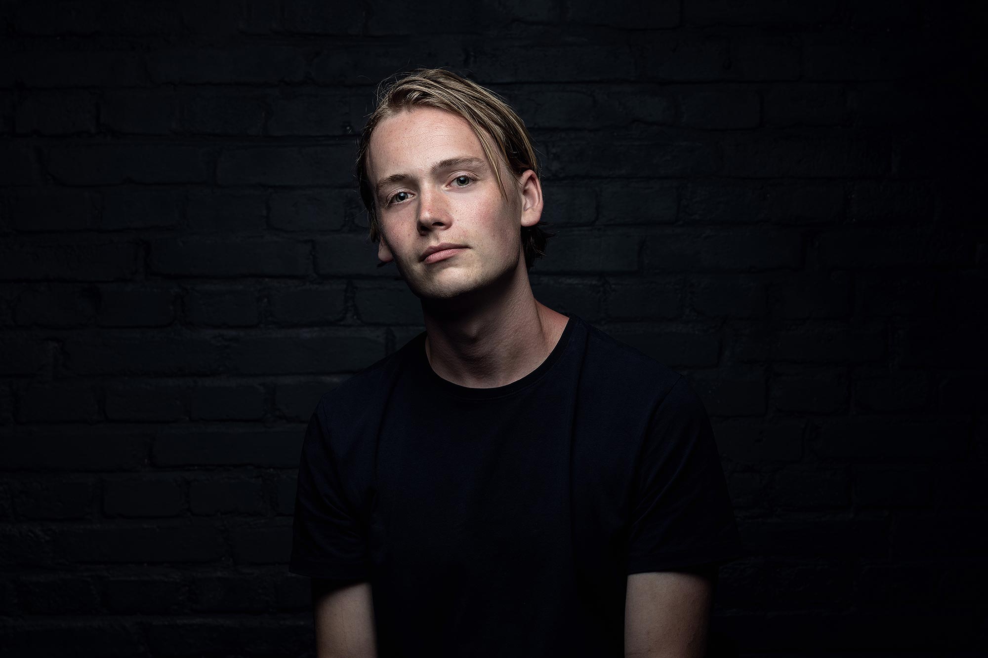 Portret van Draaikunde DJ - Emil Cobussen Nijmegen